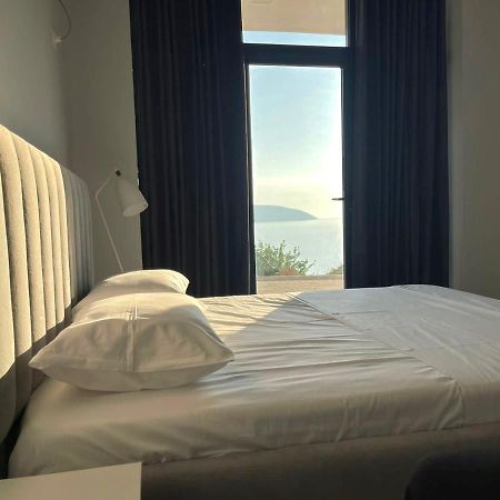 Sea You Soon Apartments فلورا المظهر الخارجي الصورة
